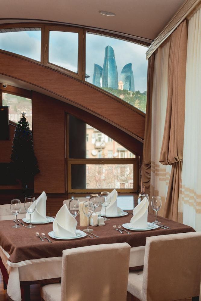 Bayil Breeze Hotel & Restaurant Baky Esterno foto