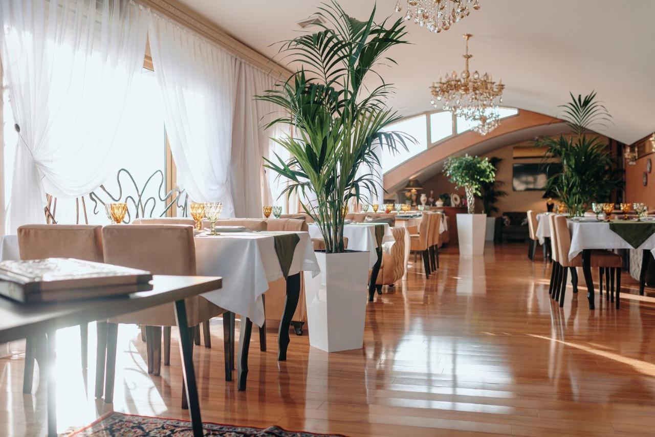 Bayil Breeze Hotel & Restaurant Baky Esterno foto