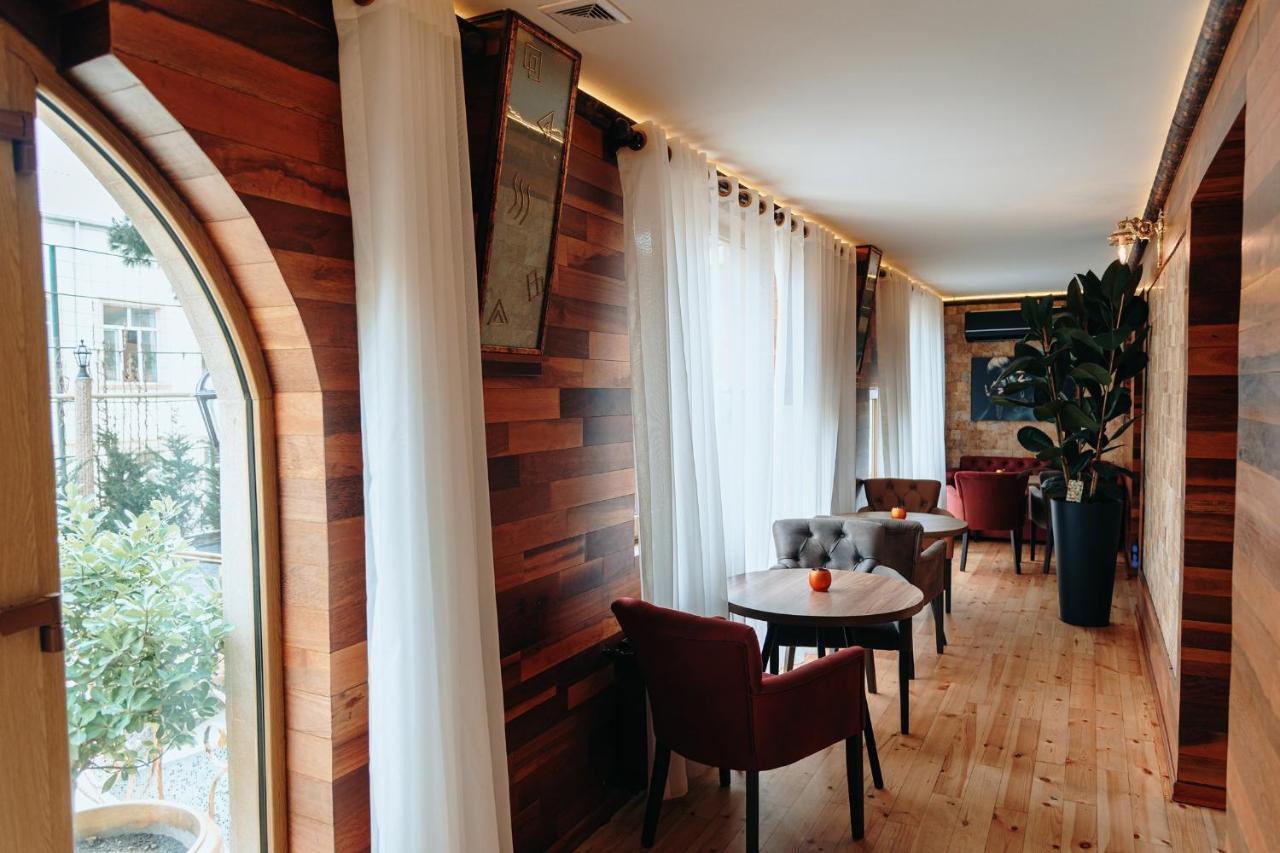 Bayil Breeze Hotel & Restaurant Baky Esterno foto