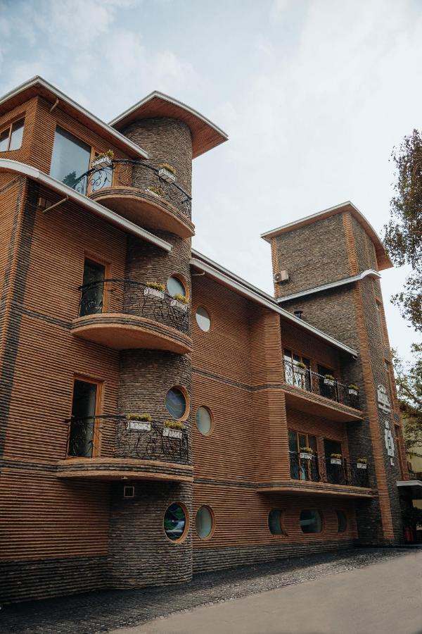 Bayil Breeze Hotel & Restaurant Baky Esterno foto
